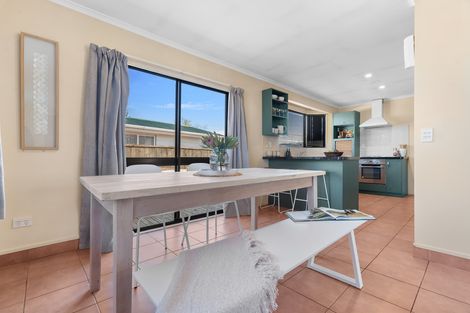 Photo of property in 20 Augustus Street, Carterton, 5713