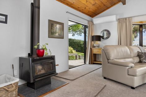 Photo of property in 221 Plummers Point Road, Whakamarama, Tauranga, 3172