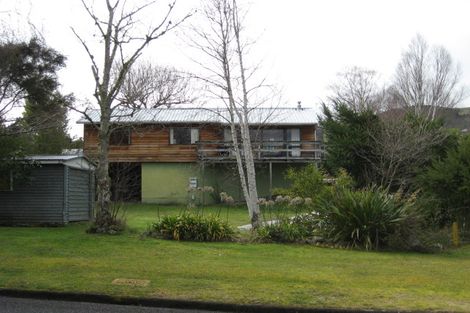 Photo of property in 17 Marina Terrace, Kinloch, Taupo, 3377