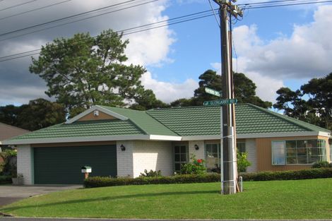 Photo of property in 208 Glengarry Road, Glen Eden, Auckland, 0602