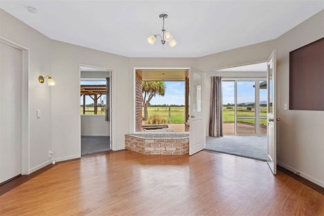 Photo of property in 2243 Tram Road, West Eyreton, Rangiora, 7475