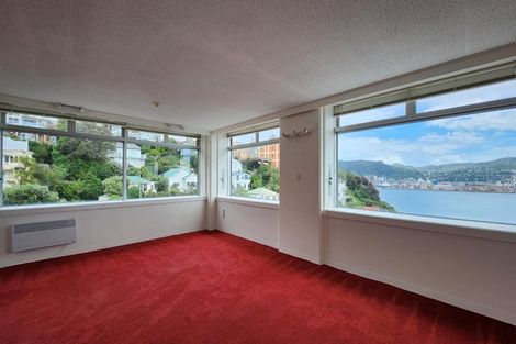 Photo of property in Jerningham Apartments, 20 Oriental Terrace, Oriental Bay, Wellington, 6011