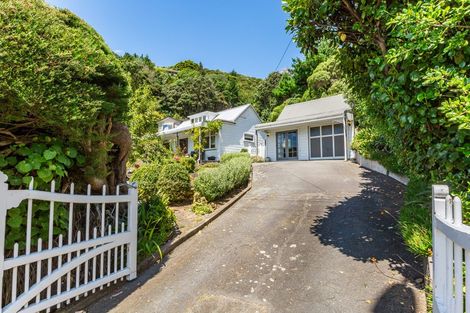 Photo of property in 88 Paremata Road, Paremata, Porirua, 5024