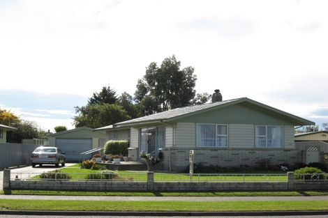 Photo of property in 137 Harold Holt Avenue, Pirimai, Napier, 4112