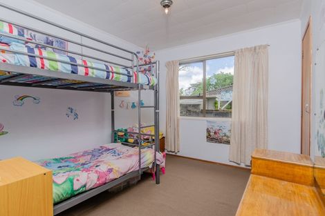 Photo of property in 20 Leaver Place, Weymouth, Auckland, 2103