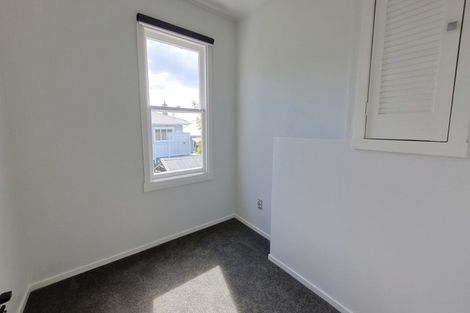 Photo of property in 17b Warwick Street, Morningside, Auckland, 1022