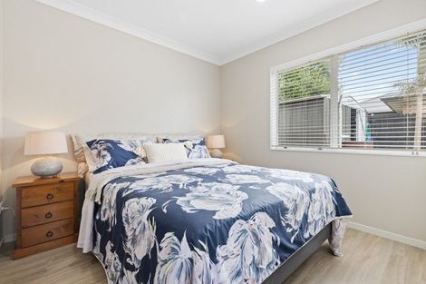 Photo of property in 7 Greig Place, Pukekohe, 2120