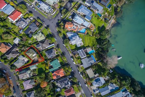 Photo of property in 1/35 Tirotai Crescent, Westmere, Auckland, 1022