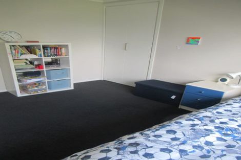 Photo of property in 57 Miromiro Road, Normandale, Lower Hutt, 5010