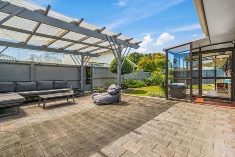 Photo of property in 75 Belvedere Avenue, Waikanae, 5036