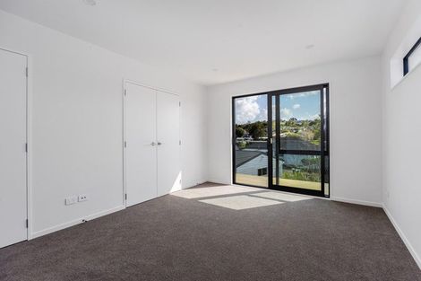 Photo of property in 142 Moore Street, Hillcrest, Auckland, 0627
