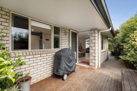 Photo of property in 2 Bransley Grove, Katikati, 3129