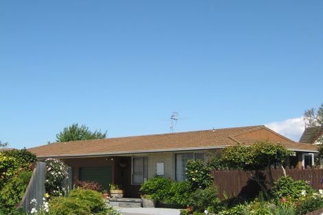 Photo of property in 1/20 James Condon Place, Redwood, Christchurch, 8051