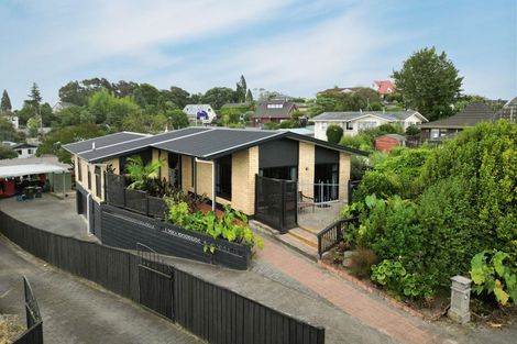 Photo of property in 11 Leonard Place, Dinsdale, Hamilton, 3204