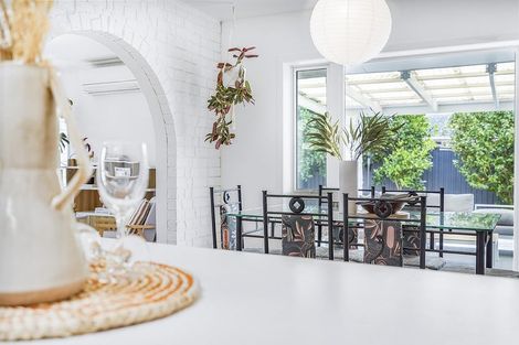 Photo of property in 13 Knightsbridge Place, Dinsdale, Hamilton, 3204