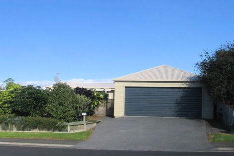 Photo of property in 8 Cannon Drive, Kerikeri, 0230