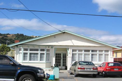 Photo of property in 40 Stone Street, Miramar, Wellington, 6022