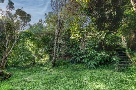 Photo of property in 20 Catherine Crescent, Paparangi, Wellington, 6037