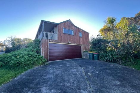 Photo of property in 928a Whangaparaoa Road, Manly, Whangaparaoa, 0930