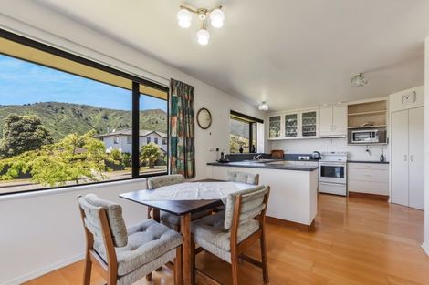 Photo of property in 20 Ranui Street, Waikawa, Picton, 7220