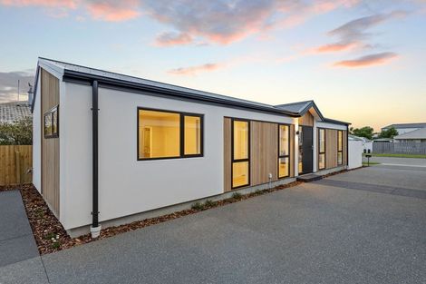 Photo of property in 2/36 Harker Street, Spreydon, Christchurch, 8024