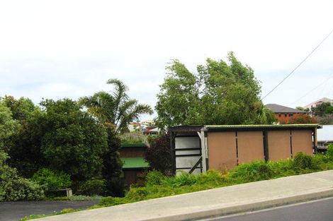 Photo of property in 75 Shakespear Road, Army Bay, Whangaparaoa, 0930