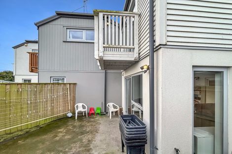 Photo of property in 3/32 Avalon Street, Richmond, Christchurch, 8013