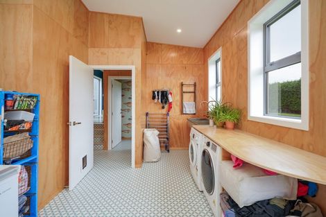 Photo of property in 124 Fairweather Road, Mill Road, Invercargill, 9872