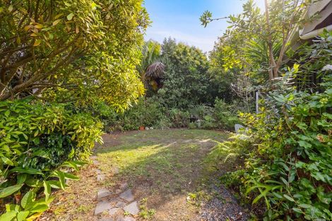 Photo of property in 4 Millen Place, Clarks Beach, 2122