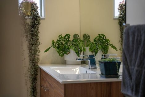 Photo of property in 51 Westreca Ridge Lane, Queensberry, Cromwell, 9383