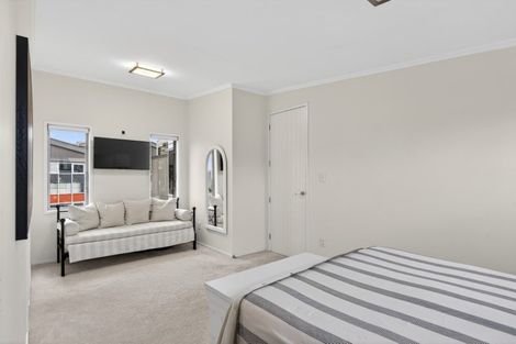 Photo of property in 1 Vulcan Lane, Ahuriri, Napier, 4110