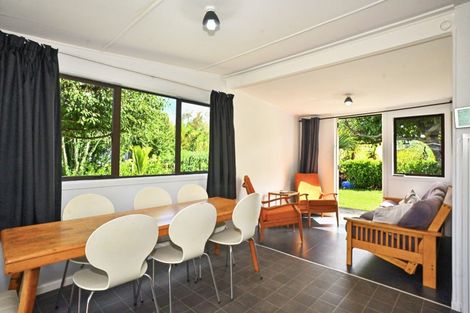 Photo of property in 8 Katrin Place, Mahia, 4198