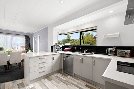 Photo of property in 10 Dunvegan Place, Dinsdale, Hamilton, 3204