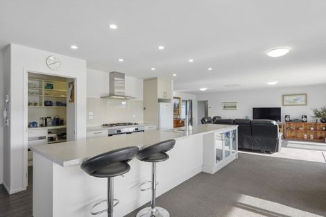 Photo of property in 11 Brampton Drive, West Melton, 7618