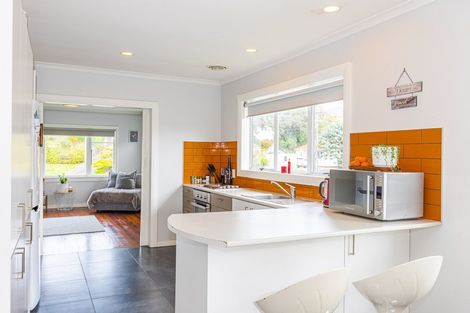 Photo of property in 18 Toi Street, Tawhero, Whanganui, 4501