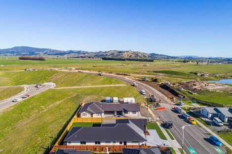 Photo of property in 32 Montiicola Drive, Papamoa Beach, Papamoa, 3118