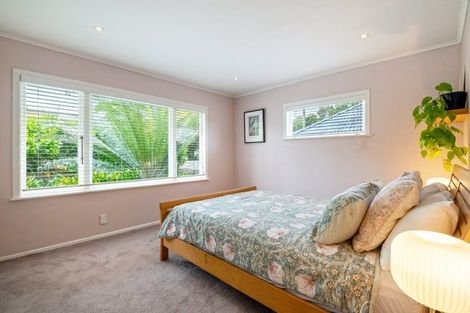 Photo of property in 61 Hanlon Crescent, Narrow Neck, Auckland, 0624