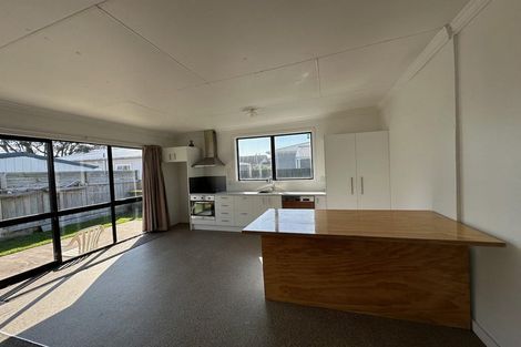 Photo of property in 104 Centennial Avenue, Waitara, 4320