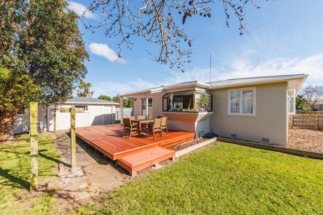 Photo of property in 27 Winchester Street, Awapuni, Palmerston North, 4412