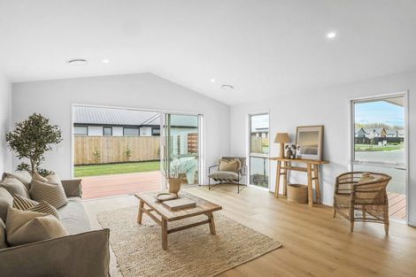Photo of property in 5 Mills Road, Marshland, Christchurch, 8051