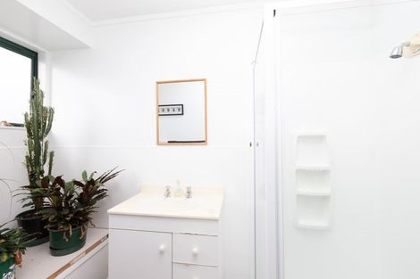 Photo of property in 8a Perry Place, Bader, Hamilton, 3206