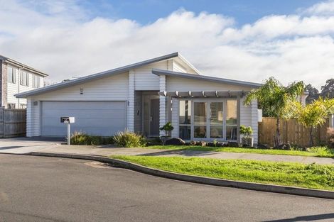 Photo of property in 10 Vera Court, Silverdale, 0932