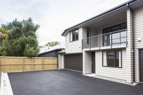 Photo of property in 2/422 Barbadoes Street, Edgeware, Christchurch, 8013