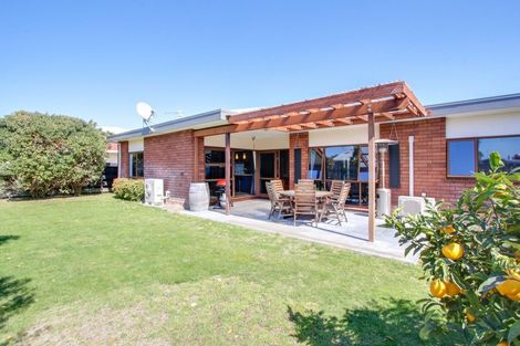 Photo of property in 8 Bowen Place, Tamatea, Napier, 4112
