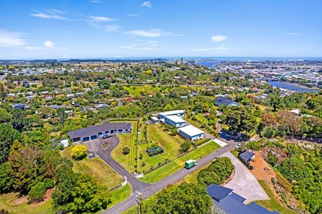 Photo of property in 36 Shakespeare Road, Bastia Hill, Whanganui, 4500