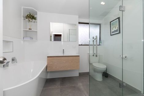 Photo of property in 125 Amanda Avenue, Dinsdale, Hamilton, 3204