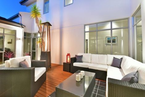 Photo of property in 2 The Ritz, Orewa, 0931