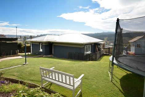 Photo of property in 21 Scotland Terrace, Green Island, Dunedin, 9018