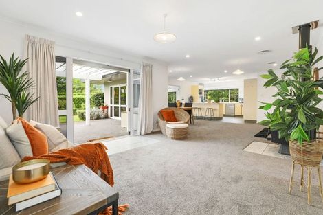 Photo of property in 93 Acacia Heights Drive, Acacia Bay, Taupo, 3385