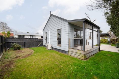 Photo of property in 43 Garland Drive, St Andrews, Hamilton, 3200